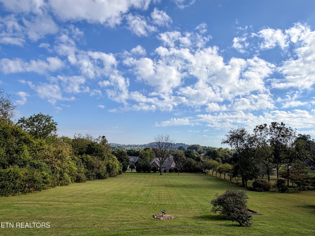 Photo of 222 Belleaire Drive, Farragut, TN 37934 (MLS # 1359248)