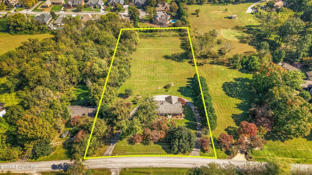 Photo of 222 Belleaire Drive, Farragut, TN 37934 (MLS # 1359248)