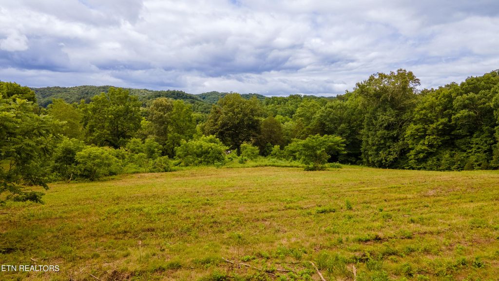 Photo of 654 Ridge Rd, Maynardville, TN 37807 (MLS # 1270198)