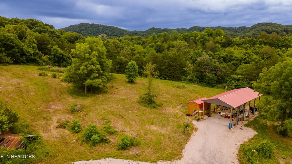 Photo of 654 Ridge Rd, Maynardville, TN 37807 (MLS # 1270198)