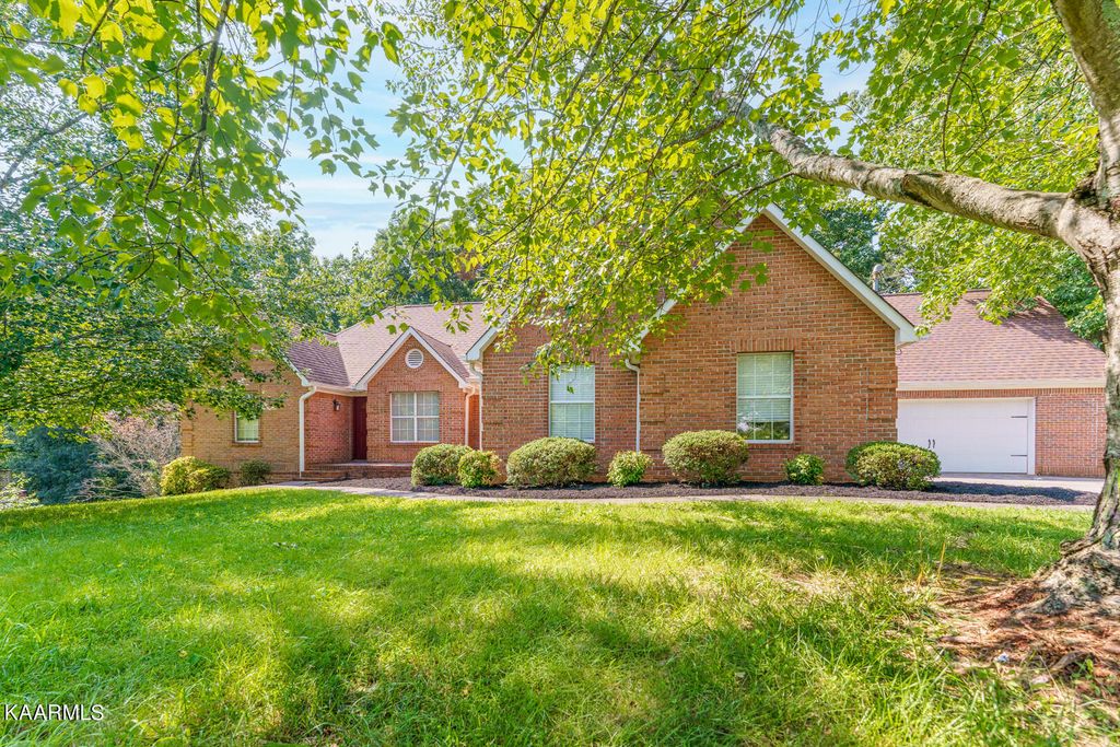 Photo of 483 Casey Lane, Strawberry Plains, TN 37871 (MLS # 1234490)
