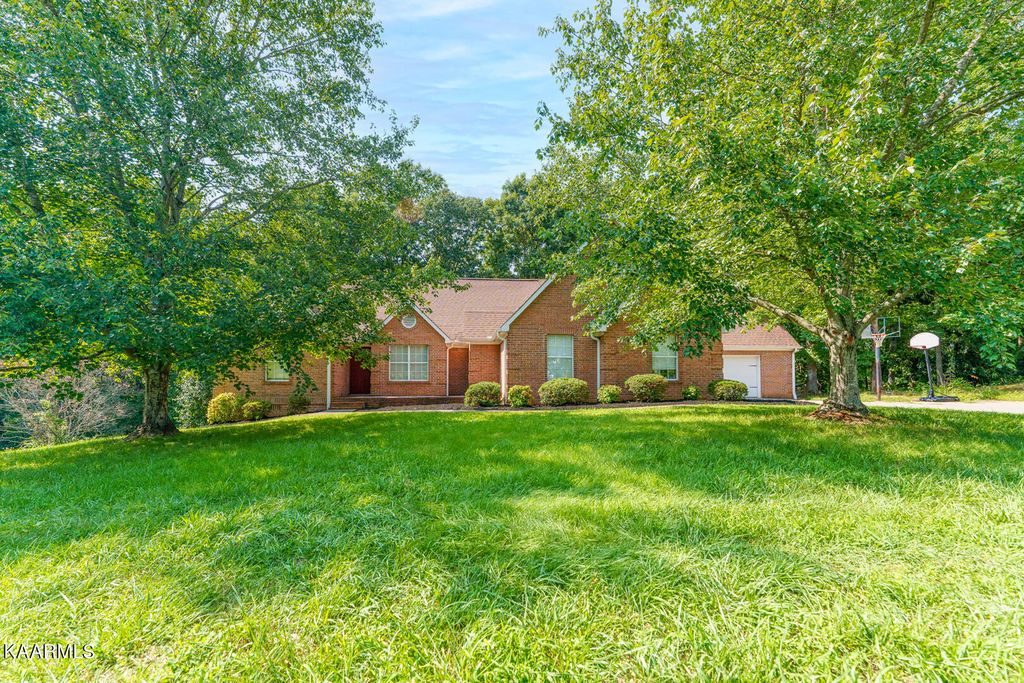 Photo of 483 Casey Lane, Strawberry Plains, TN 37871 (MLS # 1234490)