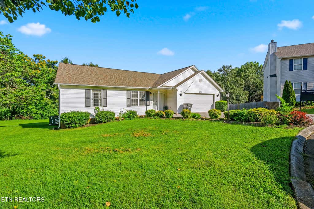 Photo of 2903 Large Oak Lane, Knoxville, TN 37921 (MLS # 1350995)