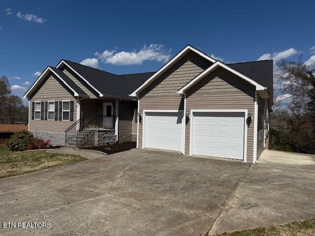 199 Lakeside Drive