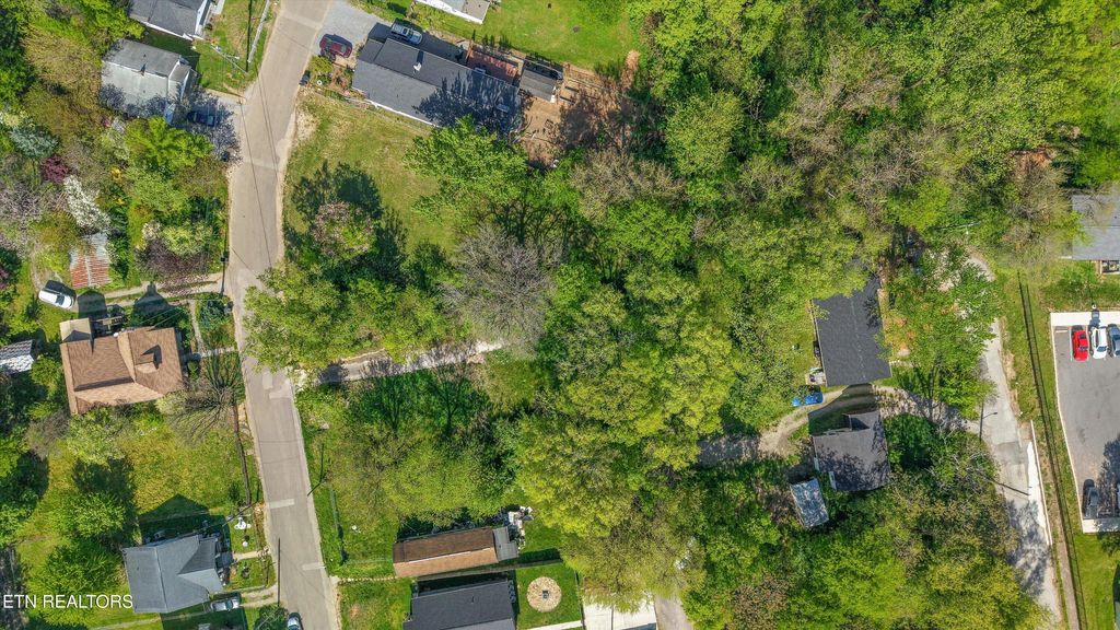 Photo of 2100 Mississippi Ave, Knoxville, TN 37921 (MLS # 1337920)
