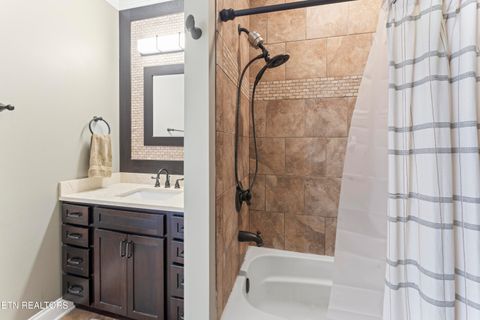 Tiny photo for 4906 E Emory Rd, Knoxville, TN 37938 (MLS # 1334099)