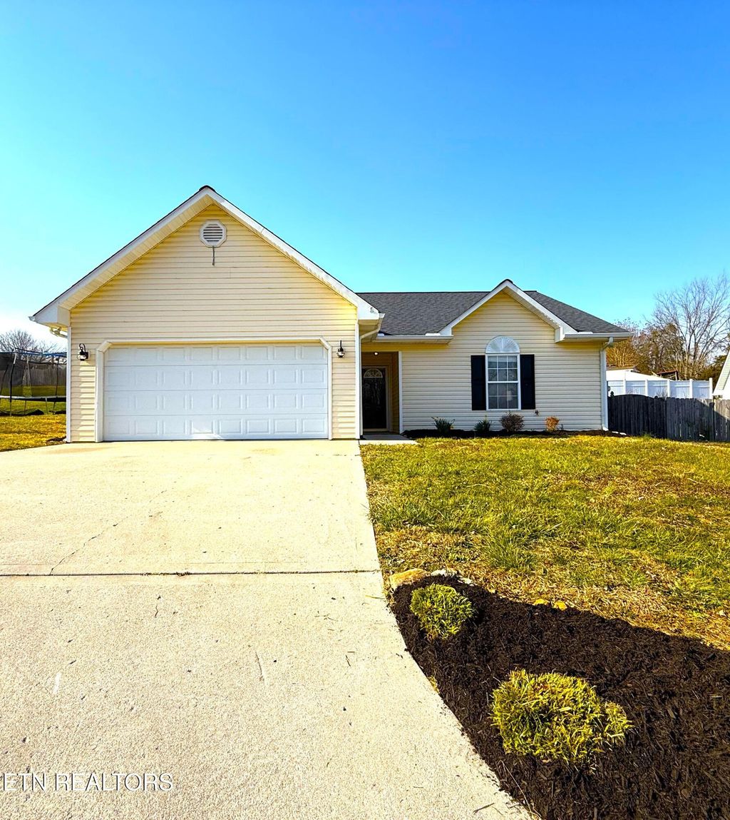 Photo of 7625 Berrycoat Drive, Corryton, TN 37721 (MLS # 1293272)