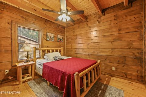 Tiny photo for 503 Domar Court, Townsend, TN 37882 (MLS # 1332725)