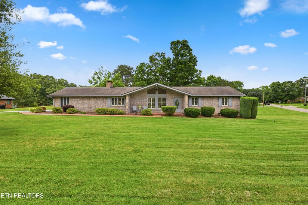 Photo of 7641 Sagefield Drive, Knoxville, TN 37920 (MLS # 1343166)