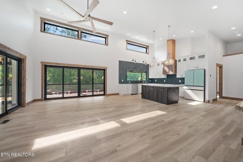 Tiny photo for 24662472 McQueen Way, Sevierville, TN 37876 (MLS # 1355681)
