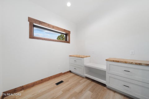 Tiny photo for 24662472 McQueen Way, Sevierville, TN 37876 (MLS # 1355681)