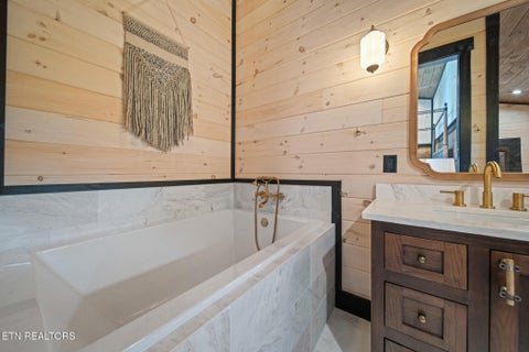 Tiny photo for 24662472 McQueen Way, Sevierville, TN 37876 (MLS # 1355681)