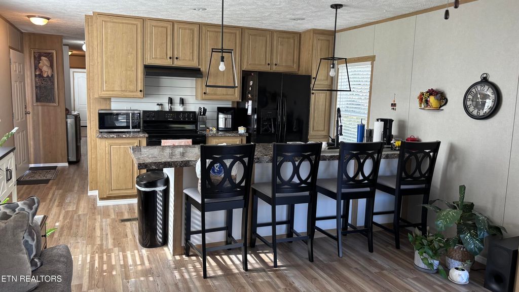 Photo of 519 Johns Creek St, Clinton, TN 37716 (MLS # 1320625)