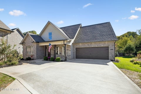 Photo of 1829 Mountain Drive, Lenoir City, TN 37772 (MLS # 1360060)