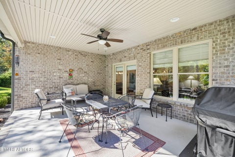 Tiny photo for 1829 Mountain Drive, Lenoir City, TN 37772 (MLS # 1360060)