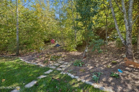 Tiny photo for 1829 Mountain Drive, Lenoir City, TN 37772 (MLS # 1360060)