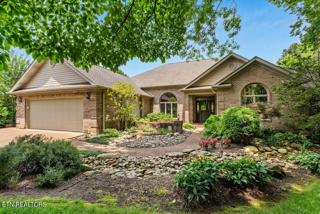 310 Konawa Place