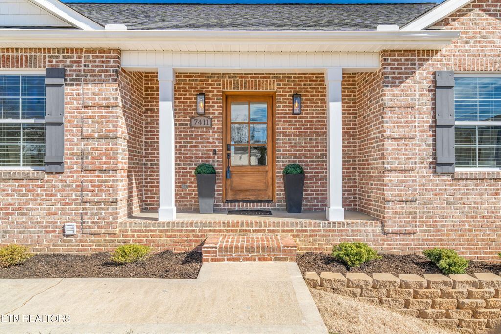 Photo of 7411 Battlecreek Lane, Corryton, TN 37721 (MLS # 1291299)