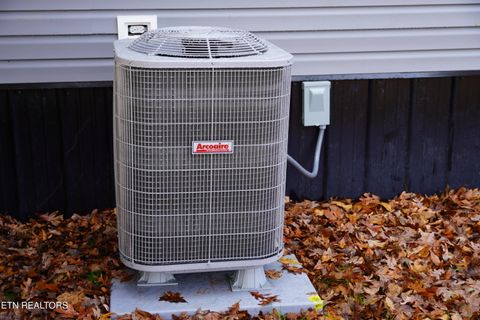 Tiny photo for 1418 Fina Lane, Dandridge, TN 37725 (MLS # 1322937)