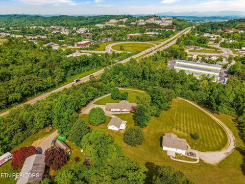 Photo of 12101214 Pellissippi Pkwy, Knoxville, TN 37932 (MLS # 1355030)
