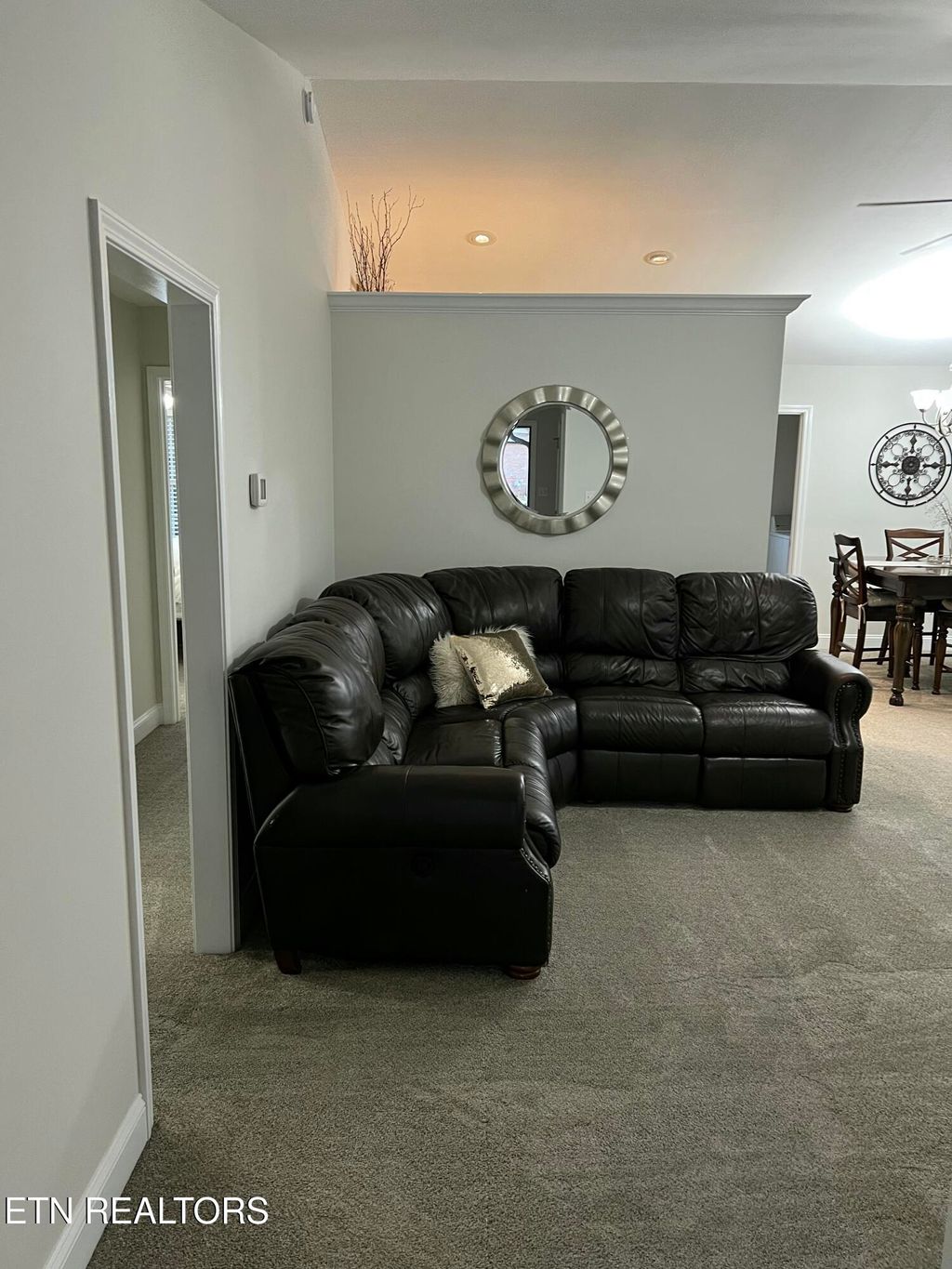 Photo of 1007 Huntington Pl Drive, Maryville, TN 37803 (MLS # 1318233)