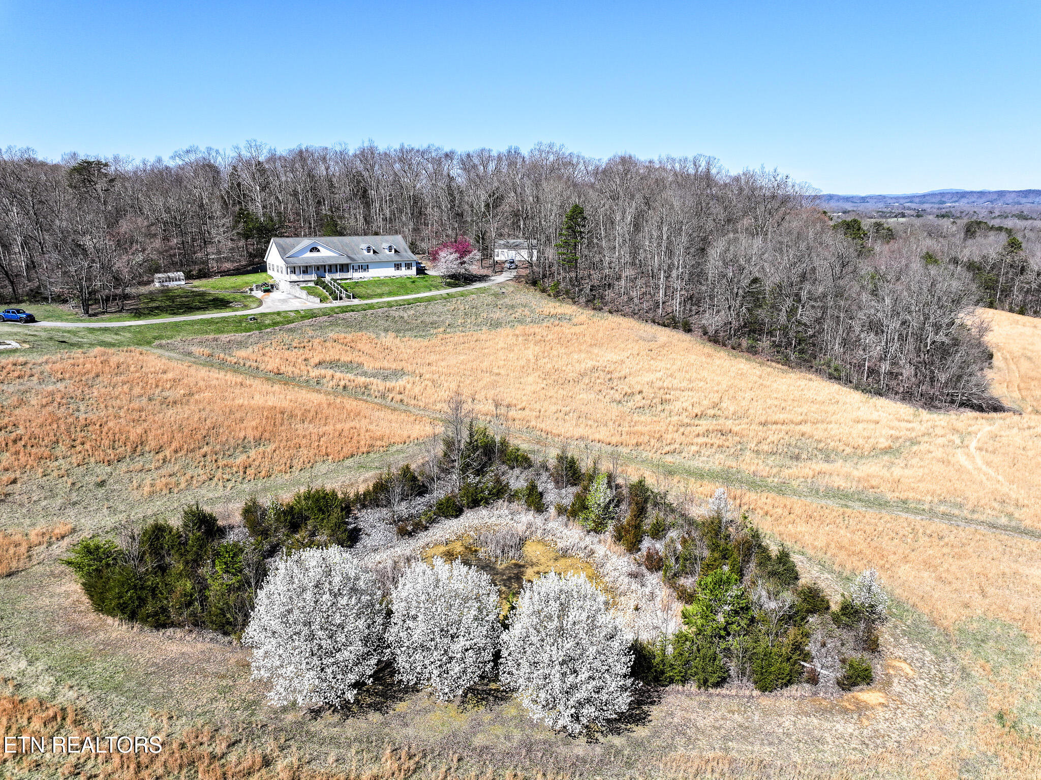 488 Mountain View Drive
