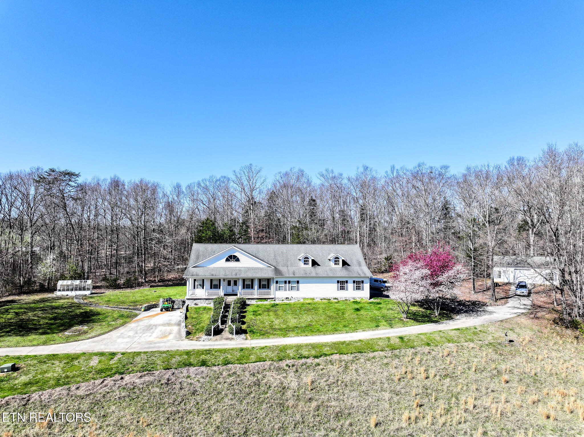 488 Mountain View Drive