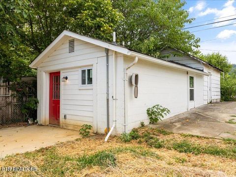 Tiny photo for 329 E Morelia Ave, Knoxville, TN 37917 (MLS # 1337741)