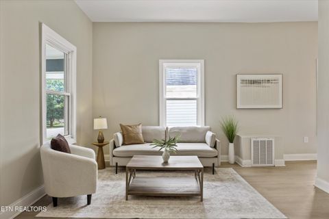 Tiny photo for 329 E Morelia Ave, Knoxville, TN 37917 (MLS # 1337741)