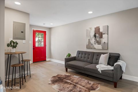 Tiny photo for 329 E Morelia Ave, Knoxville, TN 37917 (MLS # 1337741)