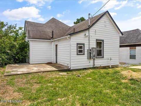 Tiny photo for 329 E Morelia Ave, Knoxville, TN 37917 (MLS # 1337741)