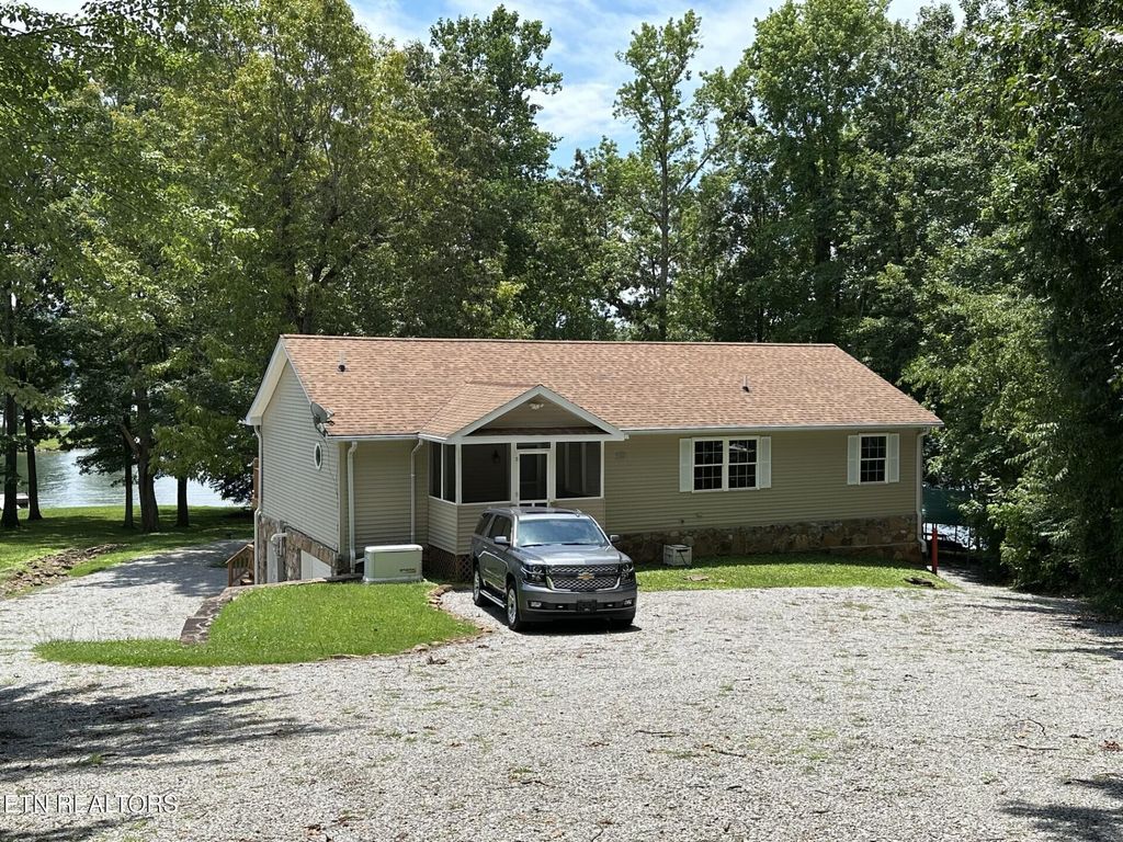 Photo of 125 Mallard Duck Lane, Rockwood, TN 37854 (MLS # 1297030)