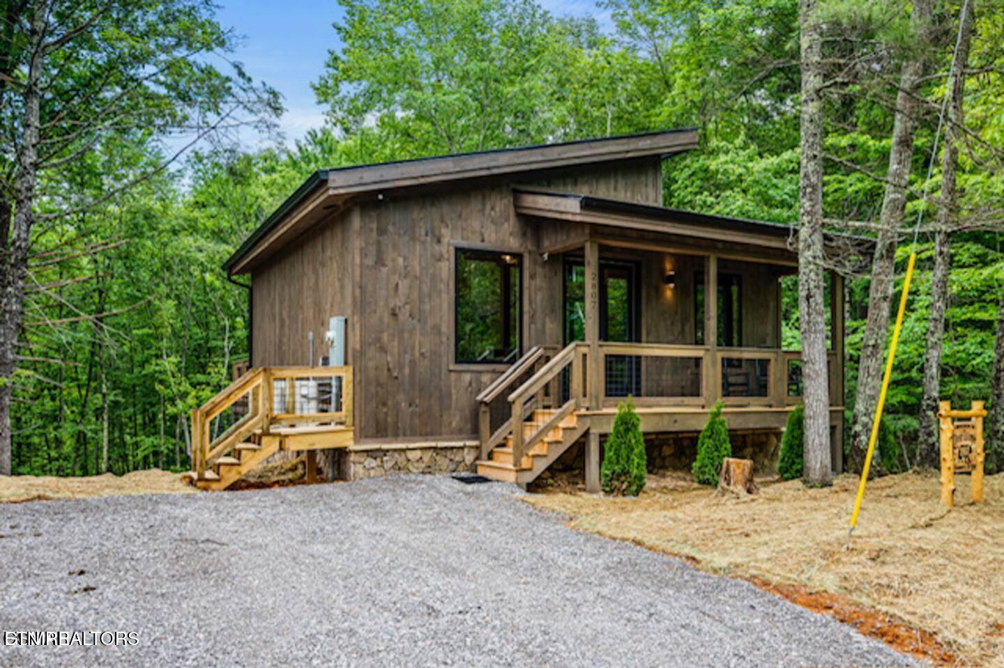 2807 Teaberry Hill Way