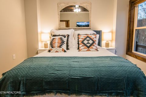 Tiny photo for 1113 Mathis Hollow Rd, Gatlinburg, TN 37738 (MLS # 1328719)