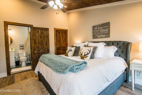 Tiny photo for 1113 Mathis Hollow Rd, Gatlinburg, TN 37738 (MLS # 1328719)