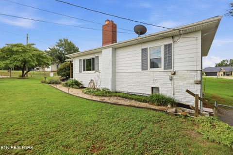 Tiny photo for 1717 Jefferson Ave, Maryville, TN 37804 (MLS # 1349612)