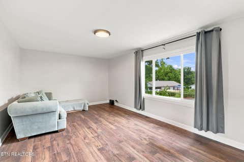 Tiny photo for 1717 Jefferson Ave, Maryville, TN 37804 (MLS # 1349612)