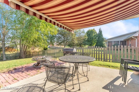 Tiny photo for 160 Edinburgh Drive, Lenoir City, TN 37771 (MLS # 1356202)