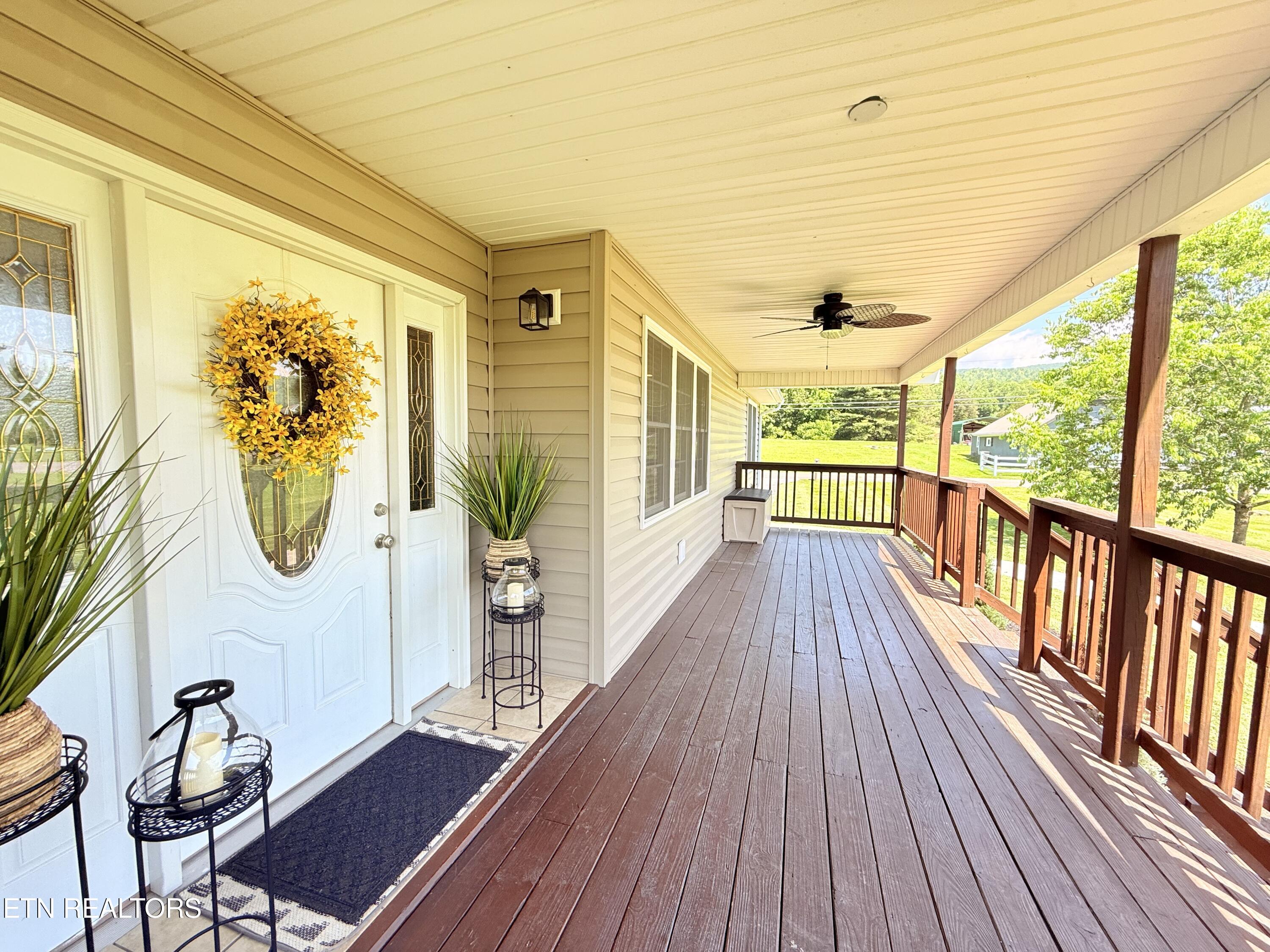 330 Dinsmore Rd