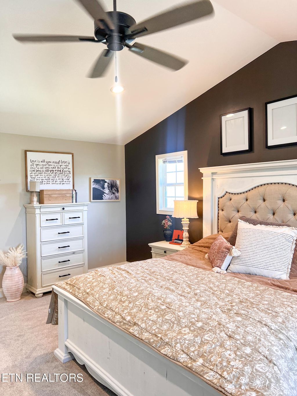 Photo of 516 Running Brook Drive, Strawberry Plains, TN 37871 (MLS # 1255502)