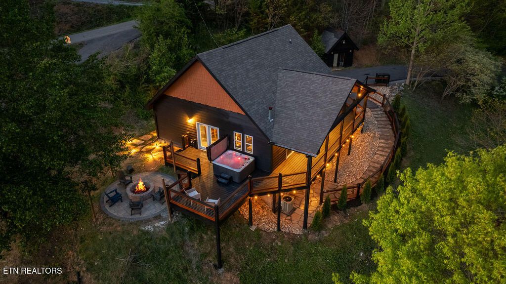 Photo of 1608 Mitchell Farm Rd, Sevierville, TN 37876 (MLS # 1315396)
