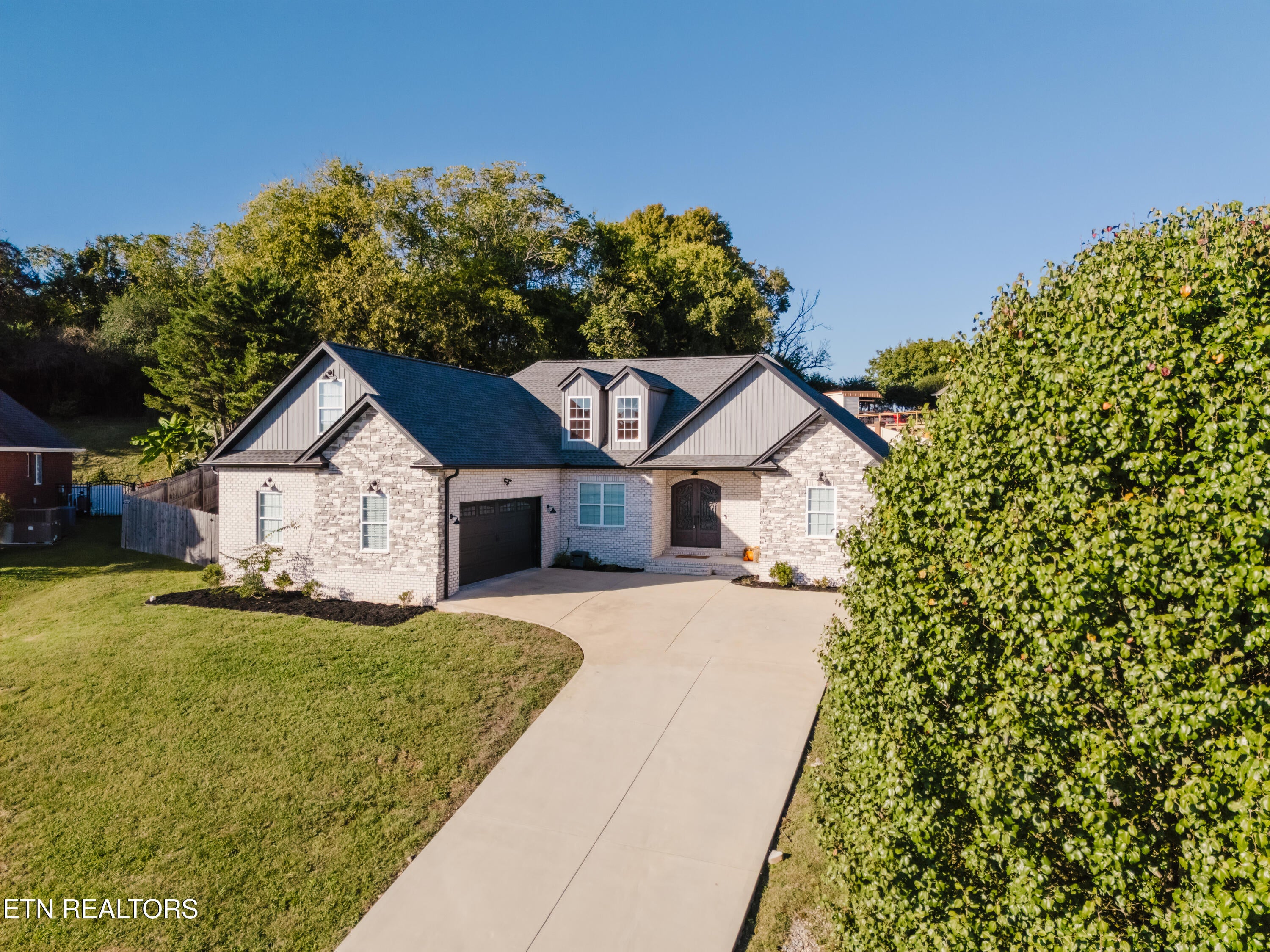 8026 Canter Lane