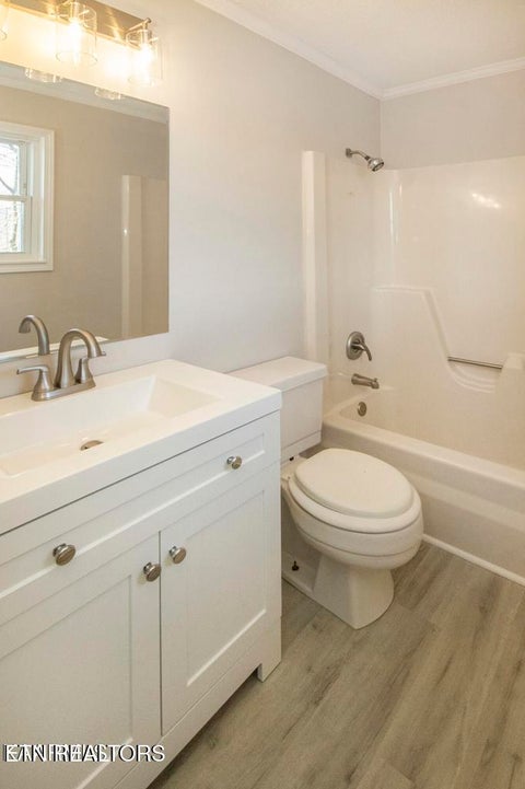 Tiny photo for 106 Newport Drive, Oak Ridge, TN 37830 (MLS # 1353673)