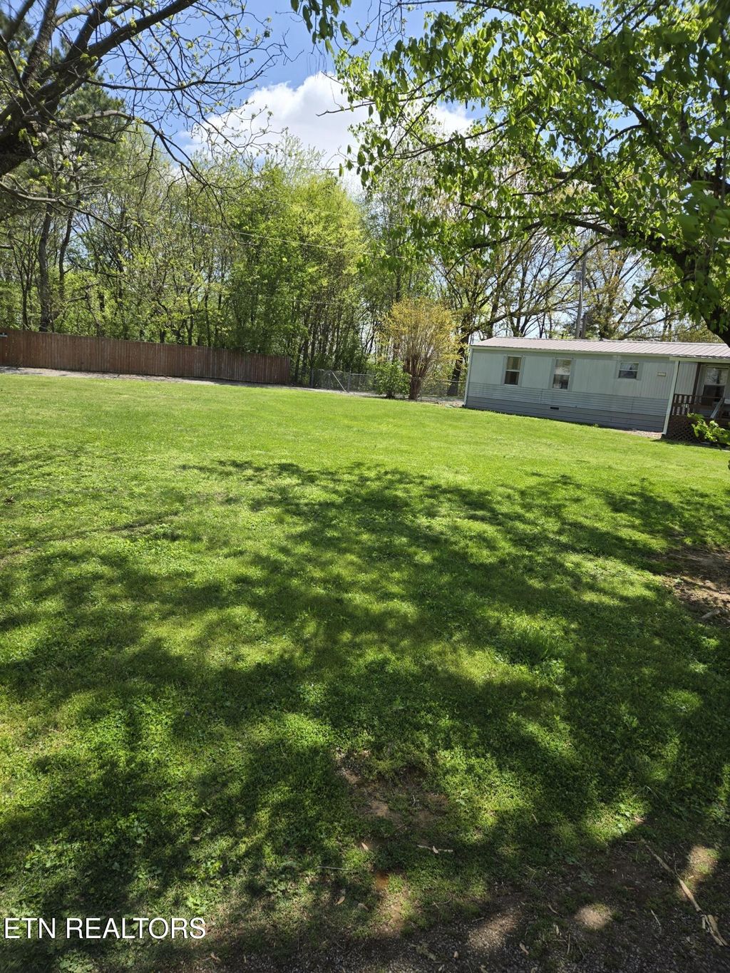 Photo of 331 Community Drive, Madisonville, TN 37354 (MLS # 1297134)