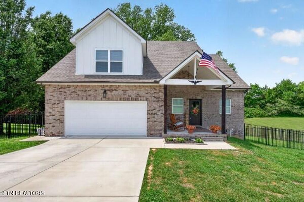 Photo of 146 Briarwood Lane, Smithville, TN 37166 (MLS # 1338611)