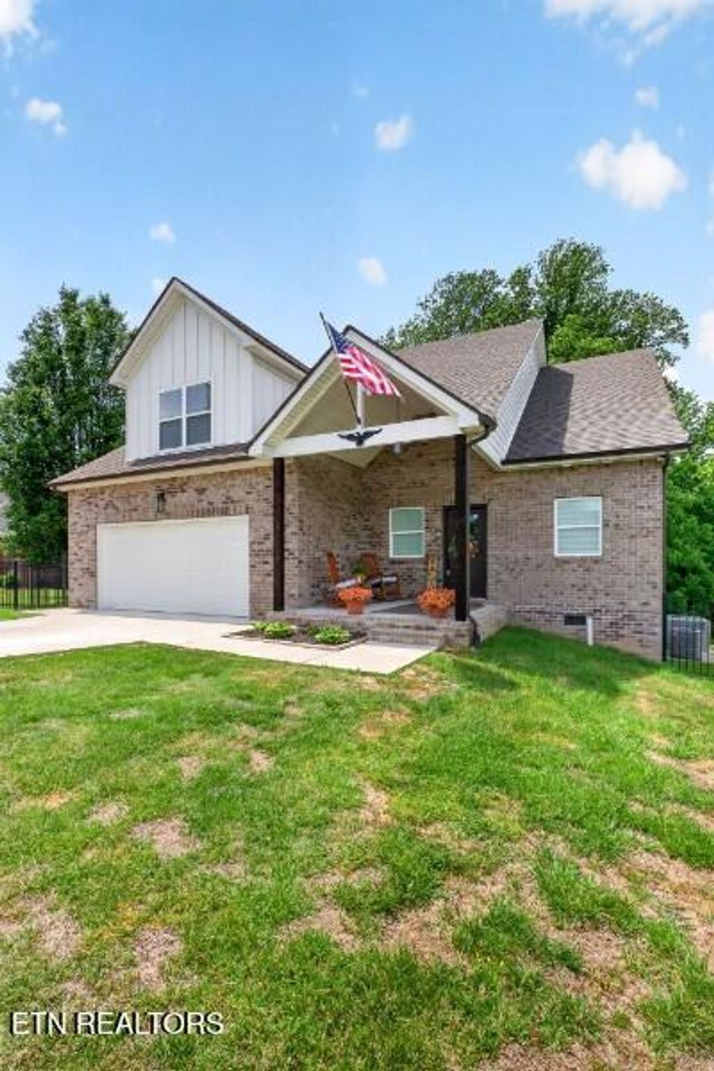 Photo of 146 Briarwood Lane, Smithville, TN 37166 (MLS # 1338611)