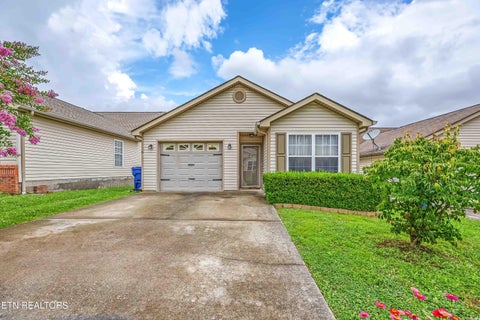 Photo of 1529 Sails Way, Knoxville, TN 37932 (MLS # 1347847)
