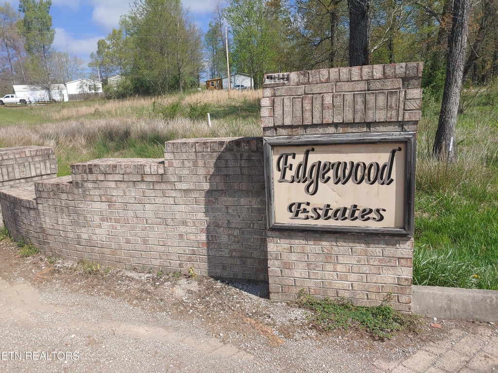 Photo of Edgewood Blvd, Oneida, TN 37841 (MLS # 1344387)