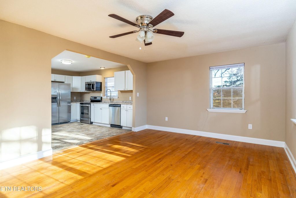 Photo of 154 Alfred McCammon Rd, Maryville, TN 37804 (MLS # 1330486)