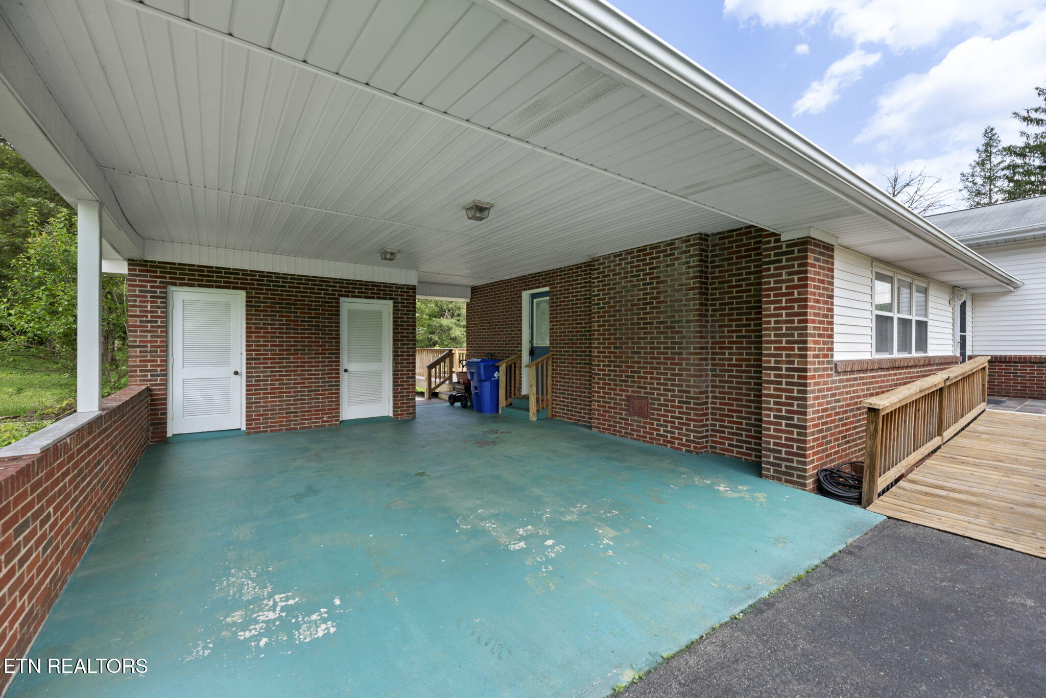 125 Dana Drive